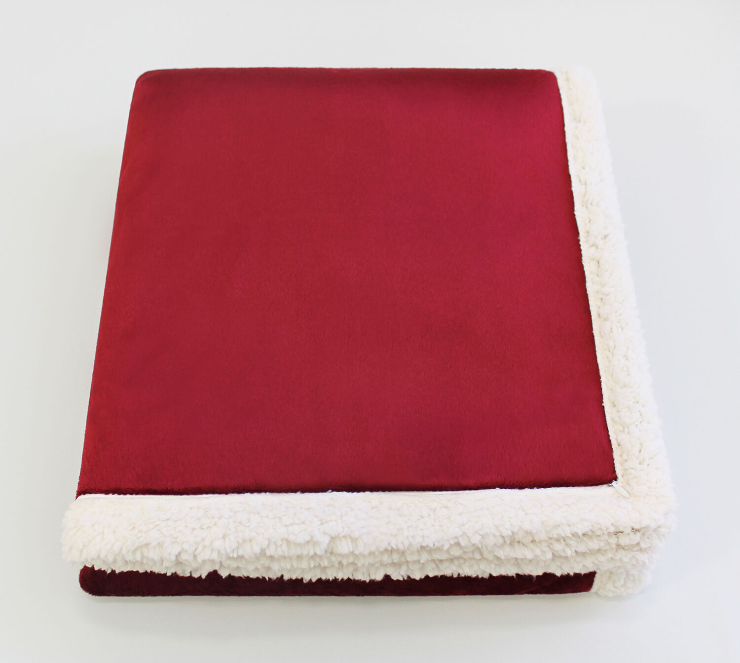 Branded Kanata Original Lambswool Throw Garnet